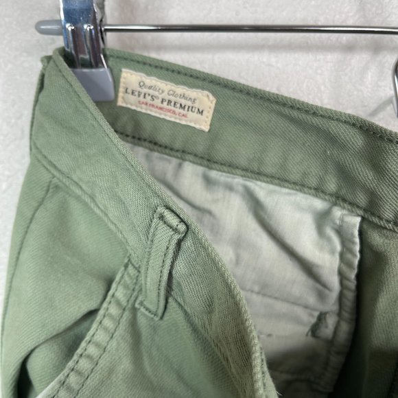 NEW Women's Levi's Loose Cargo Pant Sea Spray Size 29x26 366930007 - Picture 4 of 7